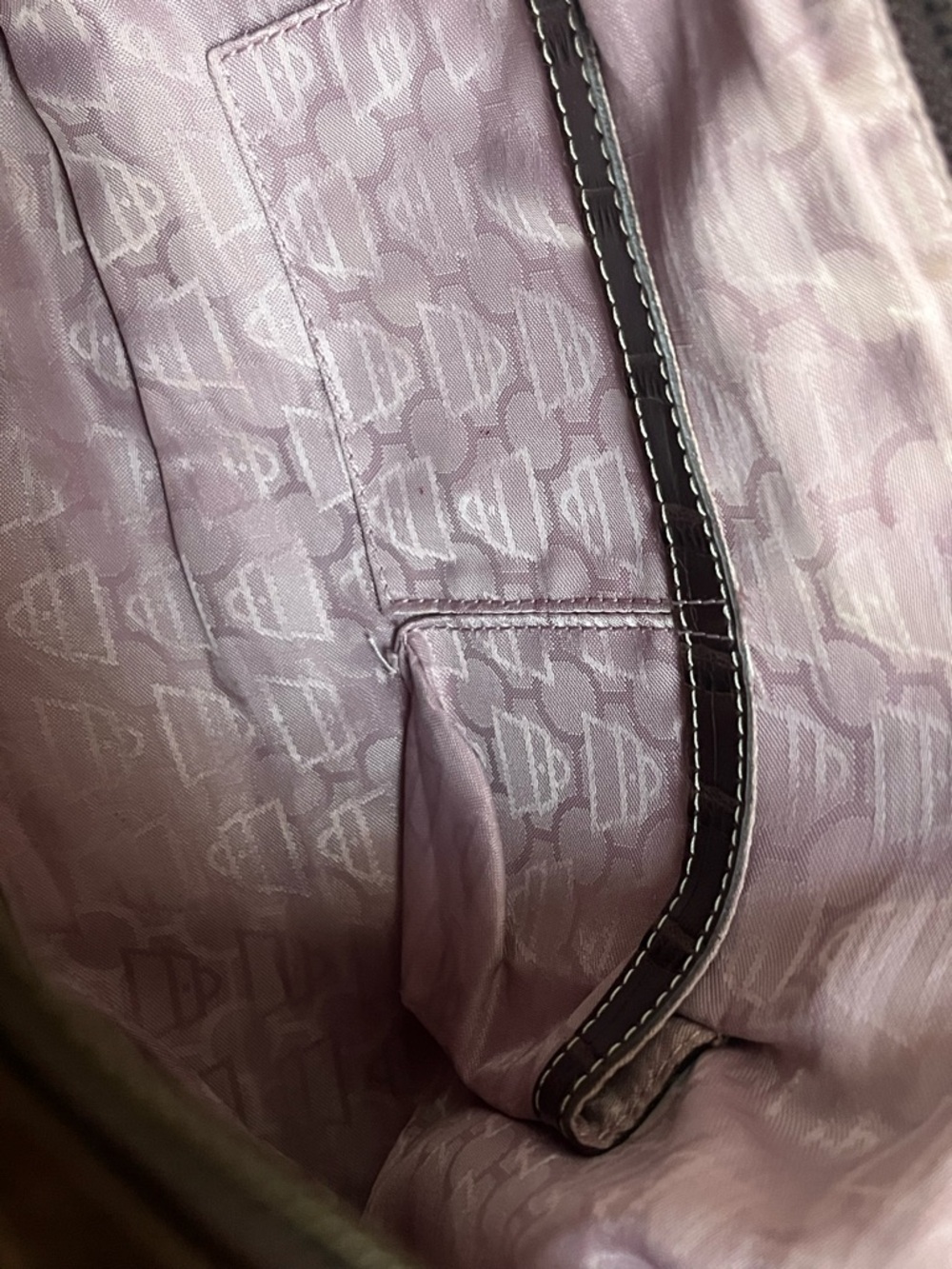 Kathy Van Zeeland Shoulder Bag w/Crystal Studs, Like NEW, Final Price - Picture 8 of 13